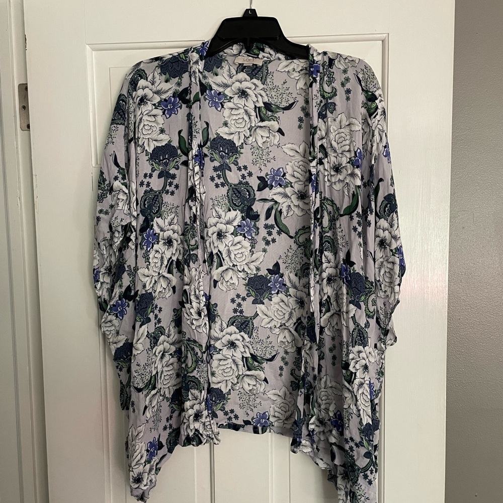 LOFT Floral Kimono